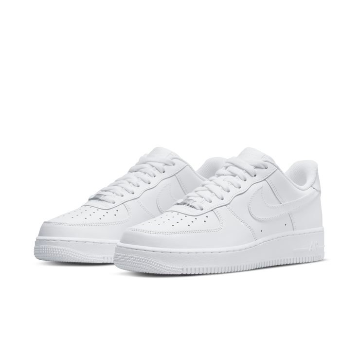 Image de Nike air force tripple white